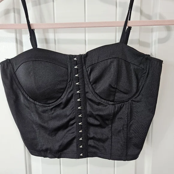 Black Bustier Top L - Picture 7 of 7